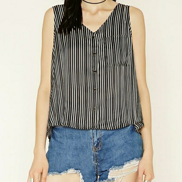 Satin open back Striped button up tank - Picture 5 of 7